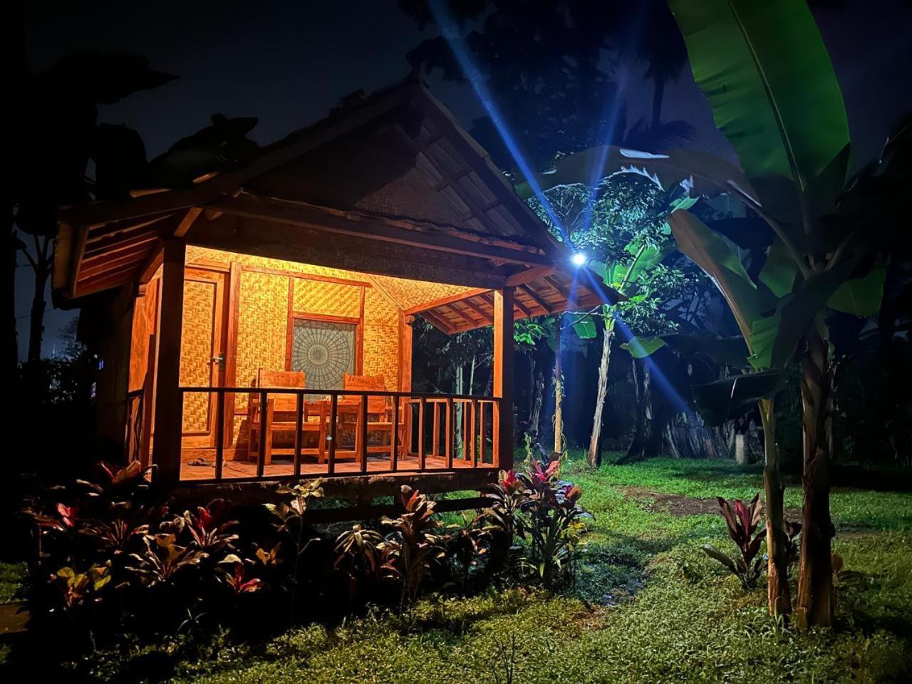 Banana Bungalows Тетебату Стая снимка